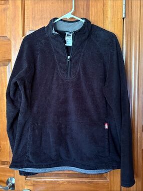 The North Face Black Fleece Half-Zip Pullover